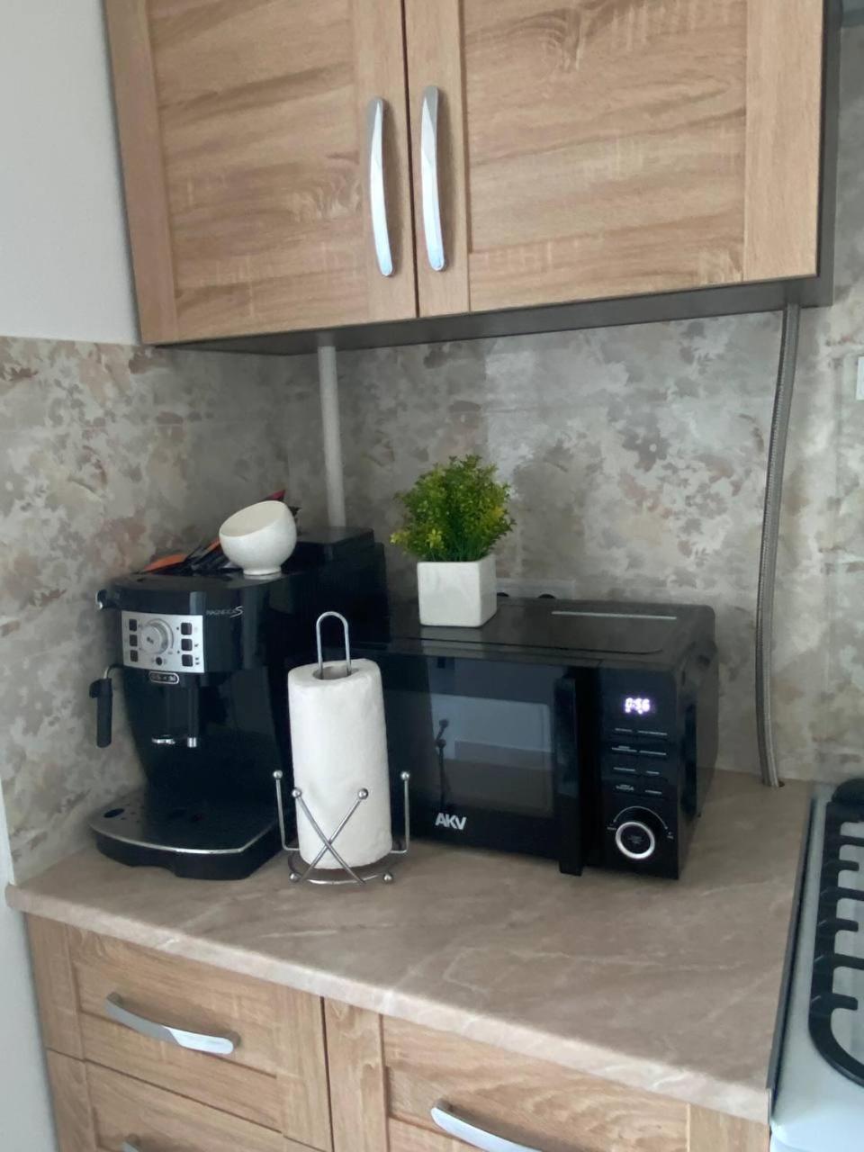 Atlant Luxury Big Family Five Apart On Golovna Поряд З Тц Депот Wi Fi 24 На 7 Csernyivci Kültér fotó